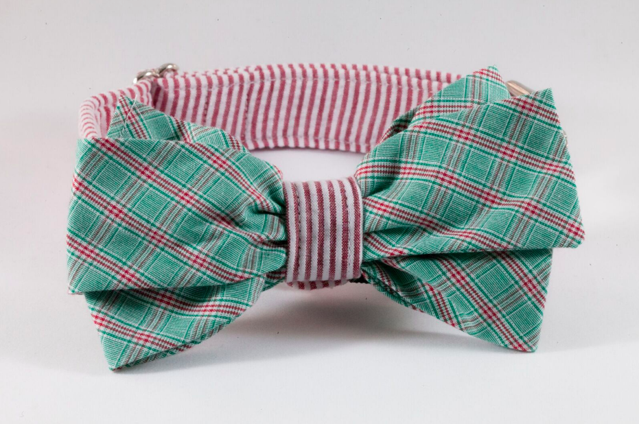 Green And Red Christmas Plaid Seersucker Girl Bow Tie Dog Collar