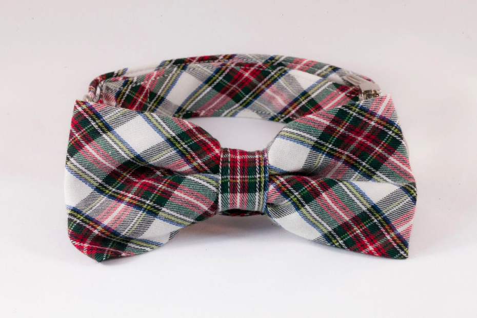 A Perfect Christmas Tartan Plaid Bow Tie Dog Collar