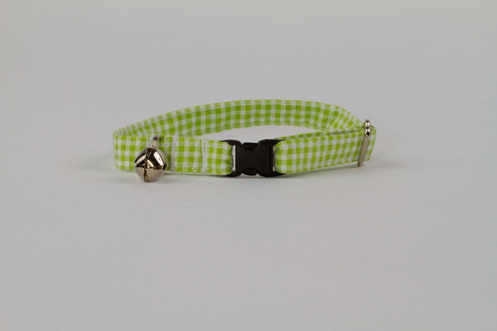 Preppy Green Seersucker Gingham Kitty Cat Collar